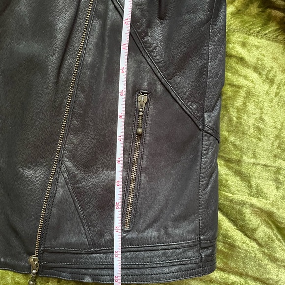 Custom made leather jacket - Picture 9 of 9